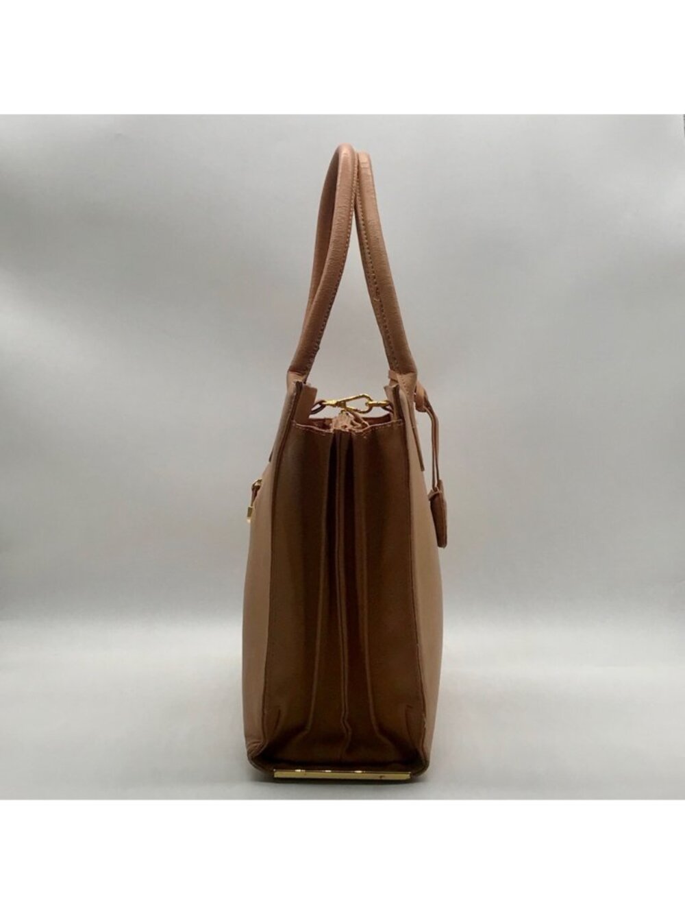 Joy & Iman Tan Leather Tote Bag - Picture 3 of 11